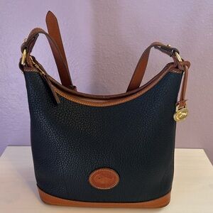 Vintage Dooney & Bourke Black and Tan Pebbled Leather Hobo Bag